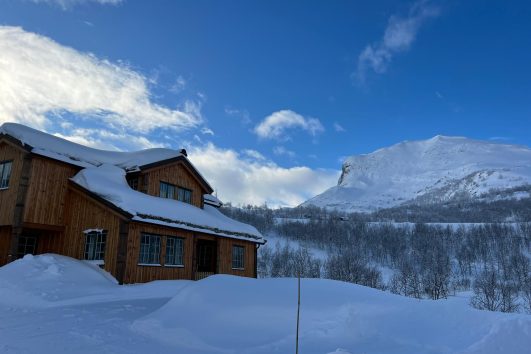WINTERAVONTUUR TYIN
